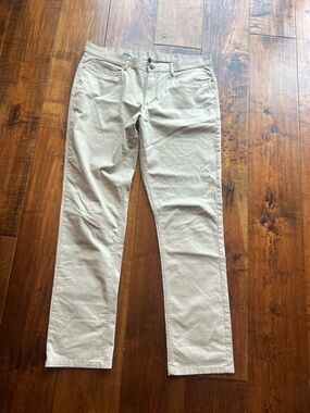 38x34 Men's Slim Fit Casual Pants in Light Khaki